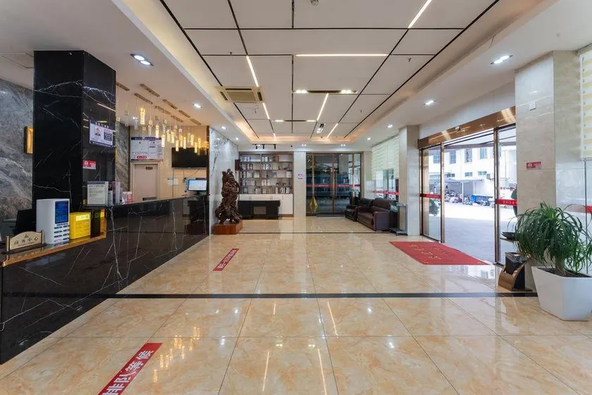 Huaxin Hotel - Image 1
