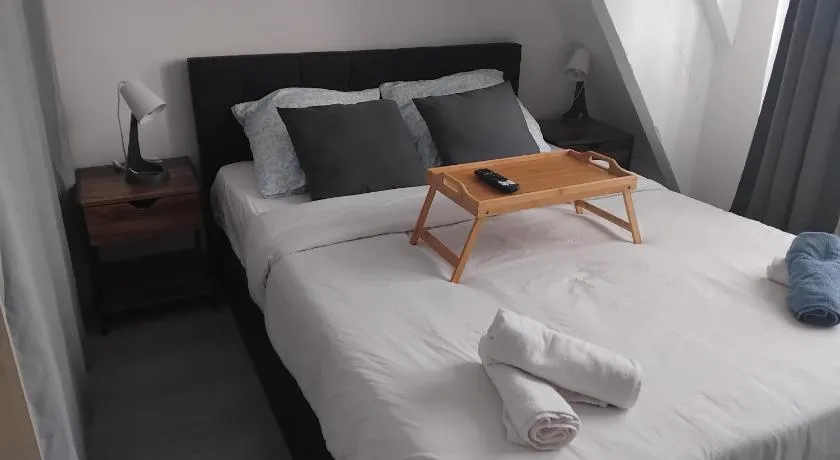 Appartement BREST 2 chambres avec internet - Entrée autonome - Image 1