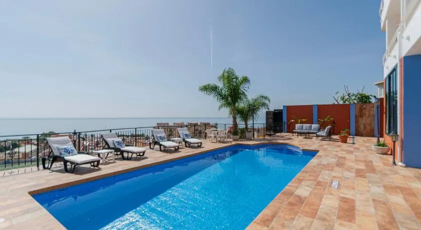INMálaga Mediterráneo Outdoor Pool - Image 1