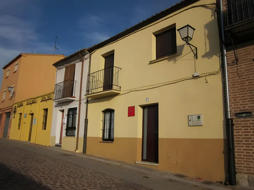 Apartamentos La Muralla - Image 1