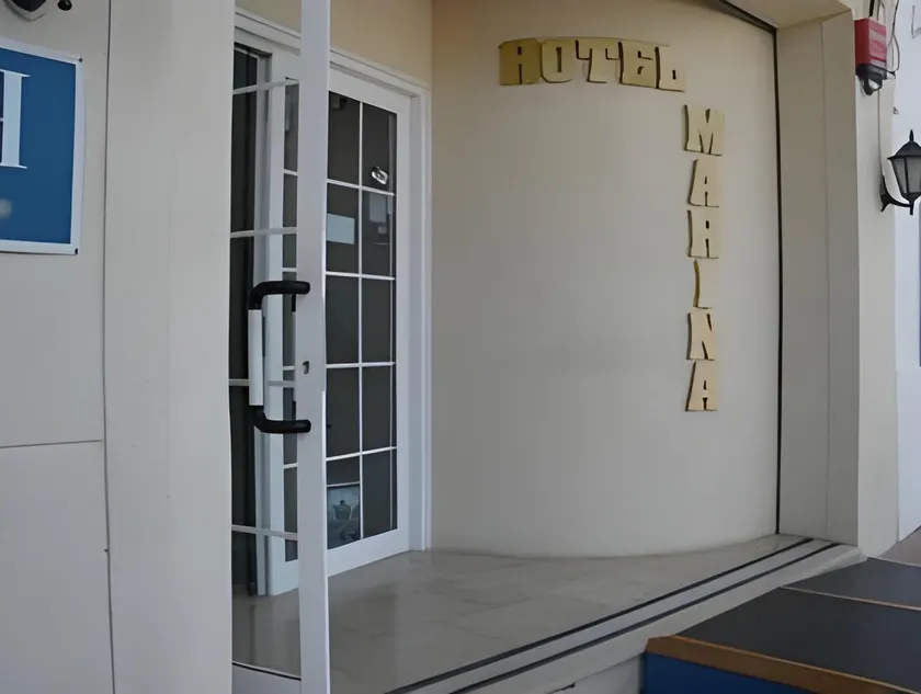 Hotel Marina - Image 1