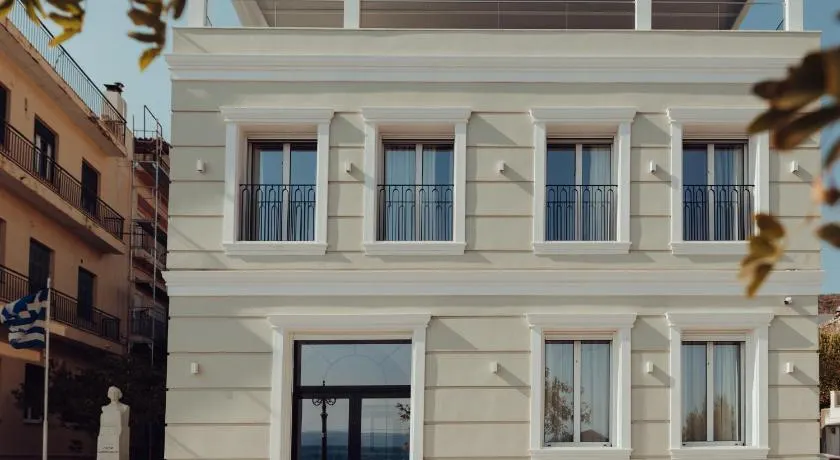 The Lakehouse - Image 1