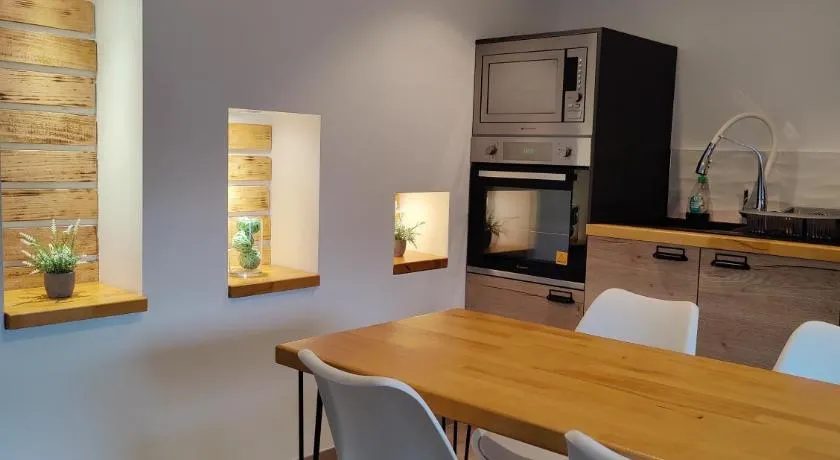 Le business, duplex moderne special PRO de passage - Image 1
