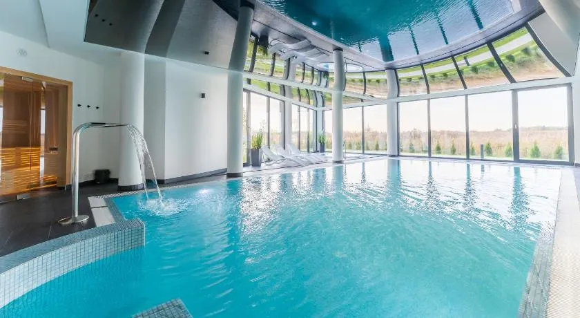 Westin House-Resort - Image 1