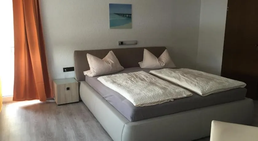 Hotel M&S garni - Image 1