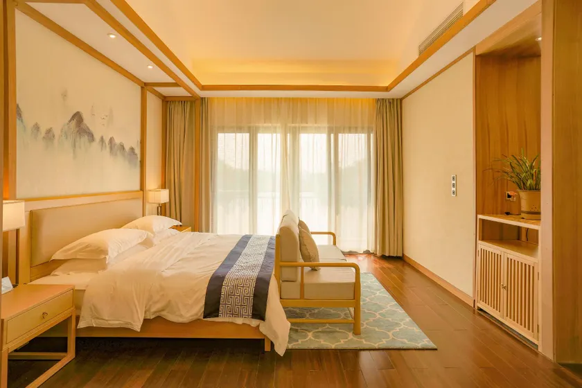 Yangxin Academy Hotel - Image 1