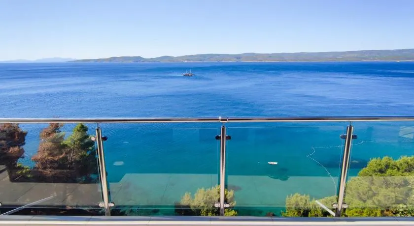 Rift Luxury Apartments - Image 1