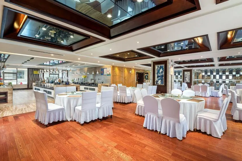 Xiyuan Jinrun Hotel (Longli North Station) - Image 1
