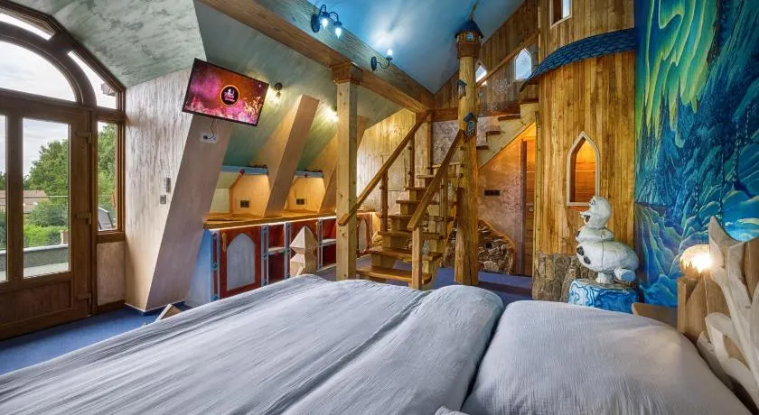 Hotel Kocourkov - Image 1