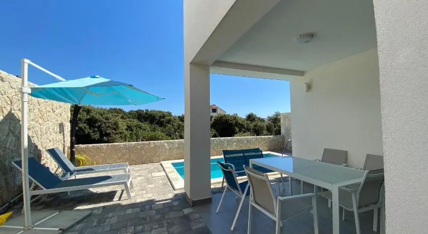 PALMandre (Pag Apartment Luxurious) - Image 1
