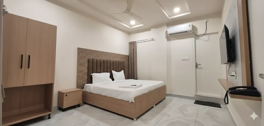 Hotel JK Height's Miyapur, Near Lingampally Railway Station - Image 1