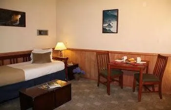 Big Sur River Inn - Image 1