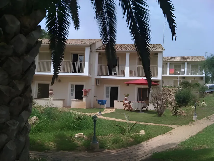Panorama Hideaway - Image 1