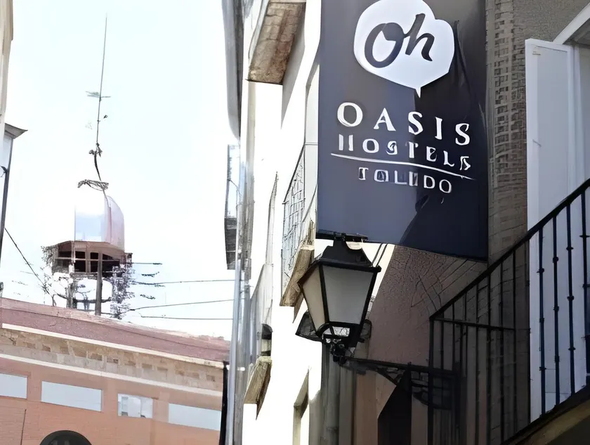Oasis Backpackers' Toledo - Image 1