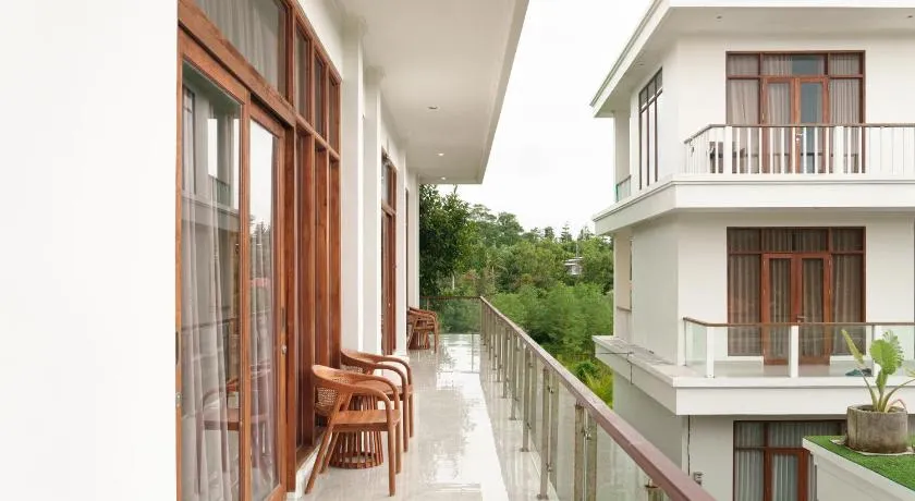 Ulu Penthouse By Tanya Pink - Image 1