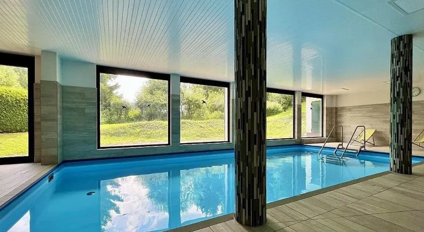 Ferienwohnung Büre Blick mit Pool & Sauna direkt im Skigebiet Winterberg, Ski, Bike, Golf - Image 1