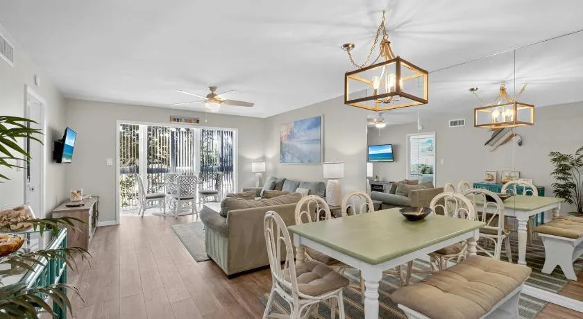 Siesta Key Condo / Walk til stranden / opvarmet pool - Image 1