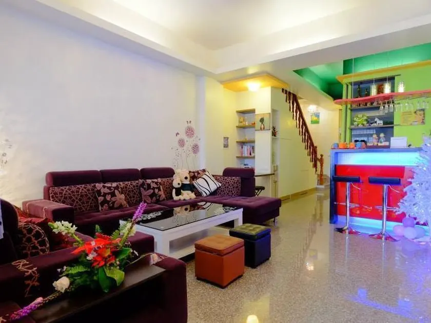 Redbean Guesthouse - Image 1