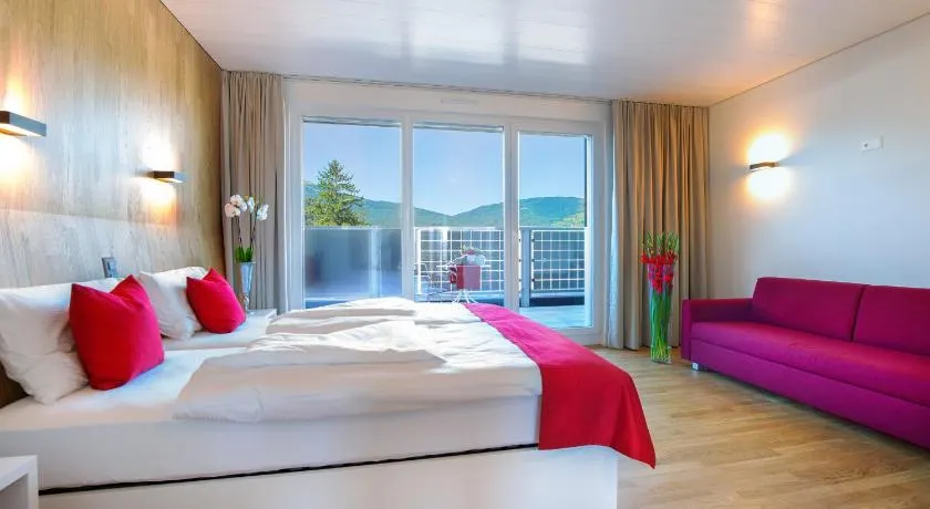 Hotel Restaurant Rhy - Image 1