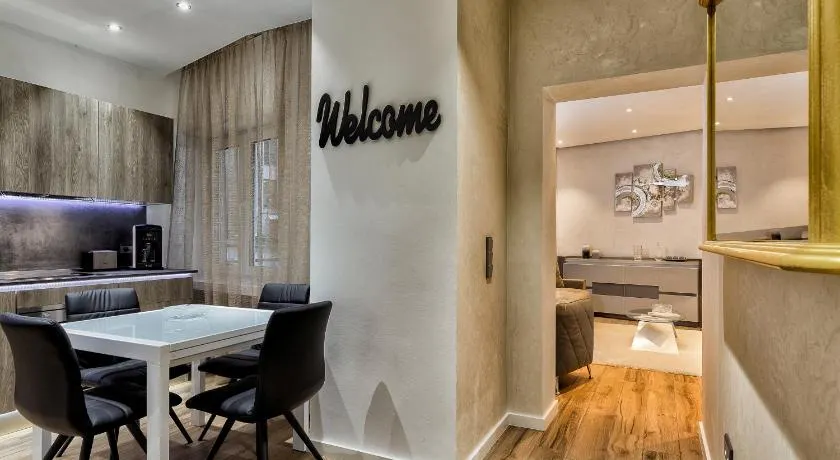 The Queen Luxury Apartments - Villa Liberty - Image 1