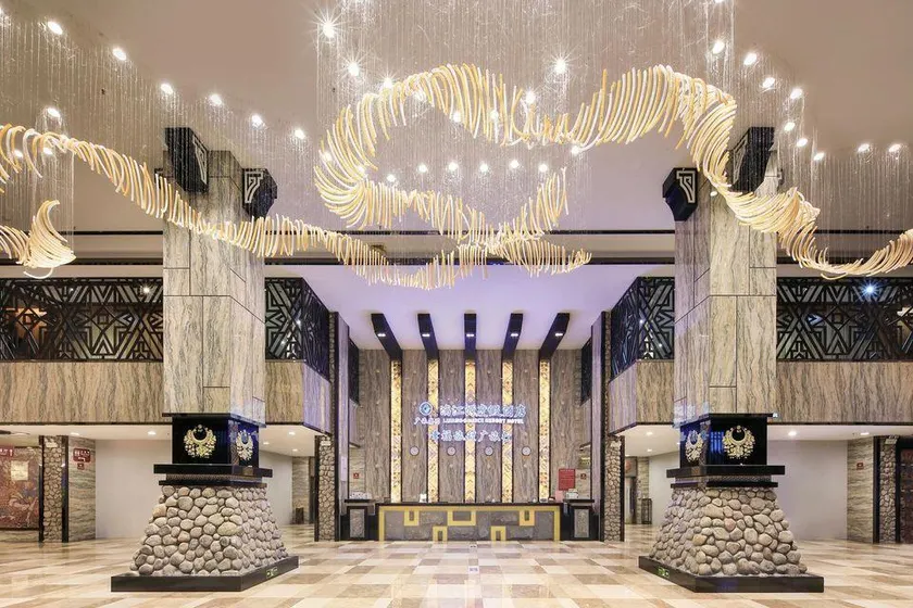 LIJIANG SOURCE RESORT HOTEL - Image 1