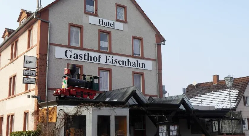 Hotel-Gasthof-Destille-Eisenbahn - Image 1