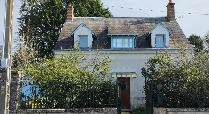 Art Cottage - Image 1
