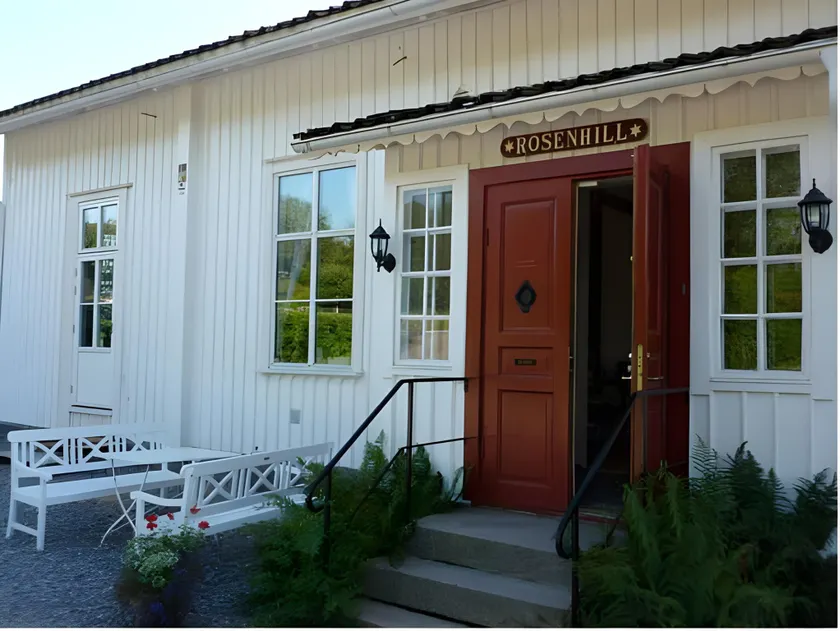 Rosenhill Bed & Breakfast - Image 1