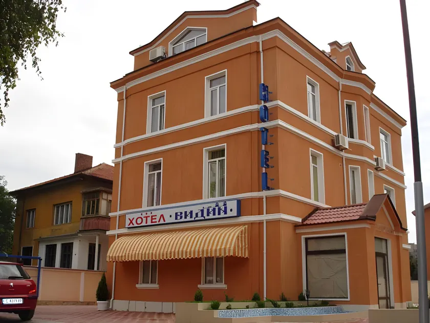 Vidin Hotel - Image 1