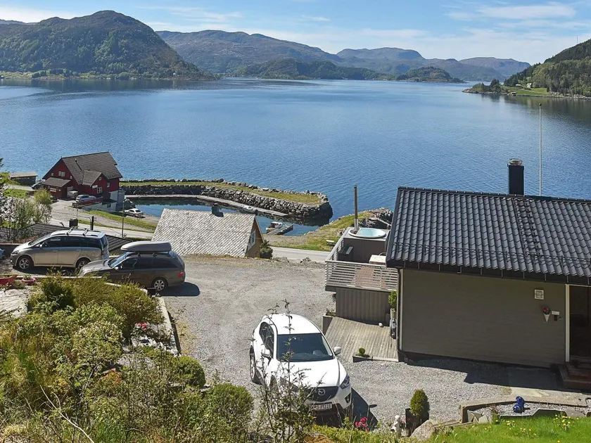 4 stjernet sommerhus i Selje - Image 1