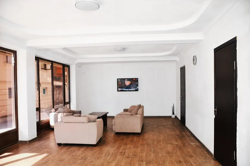 Hotel Sunny Coast - Image 1