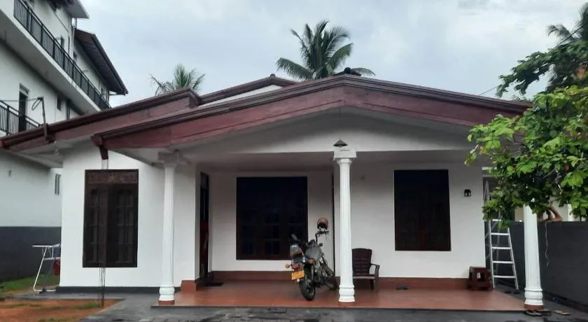 Induruwa Holiday House - Image 1