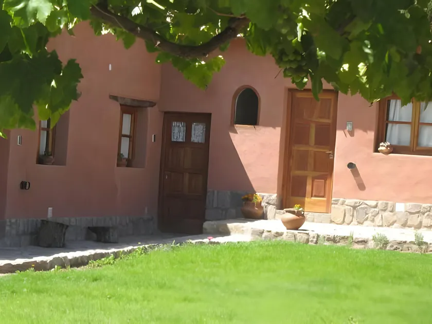 Hosteria La Morada - Image 1