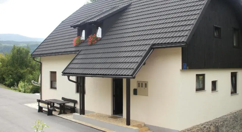 Guest House Korana - Image 1
