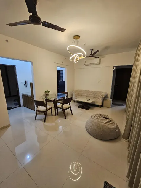 Luxury Cozy 2BHK Appartment in Hinjewadi Phase 1 IT Park - Image 1