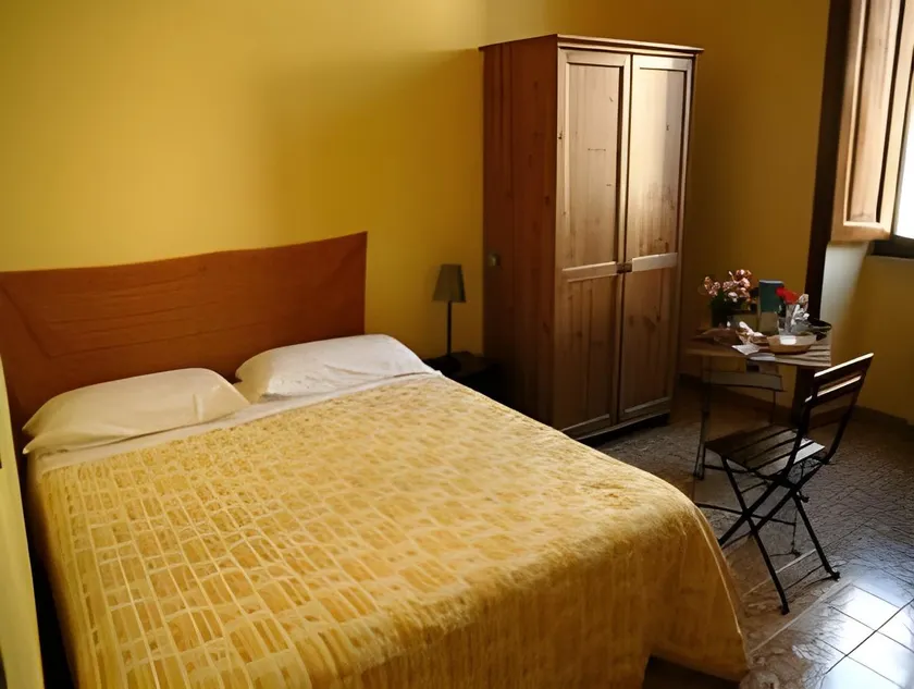 B&B King Square - Image 1