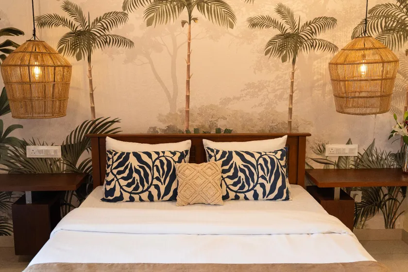 Sea Mist by Goa Signature Stays - Image 1