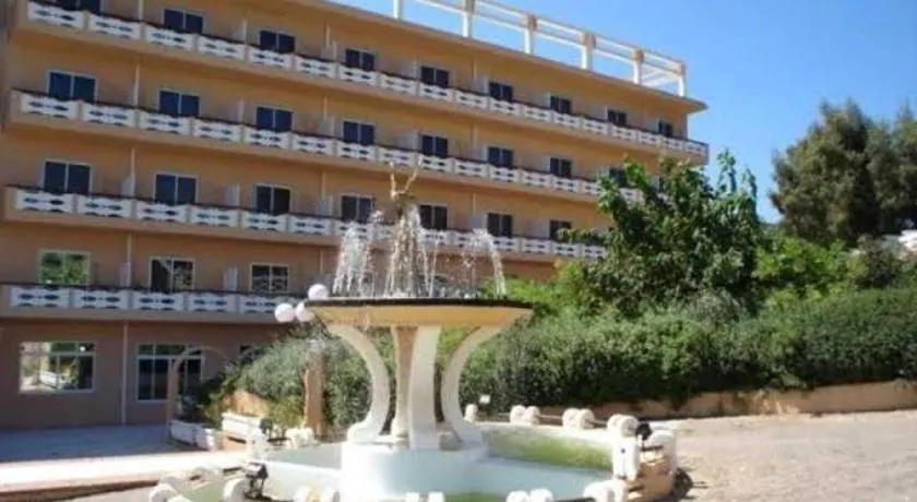 Rym El Djamil Hotel - Image 1