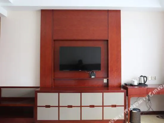 Huangyue Business Hotel - Image 1