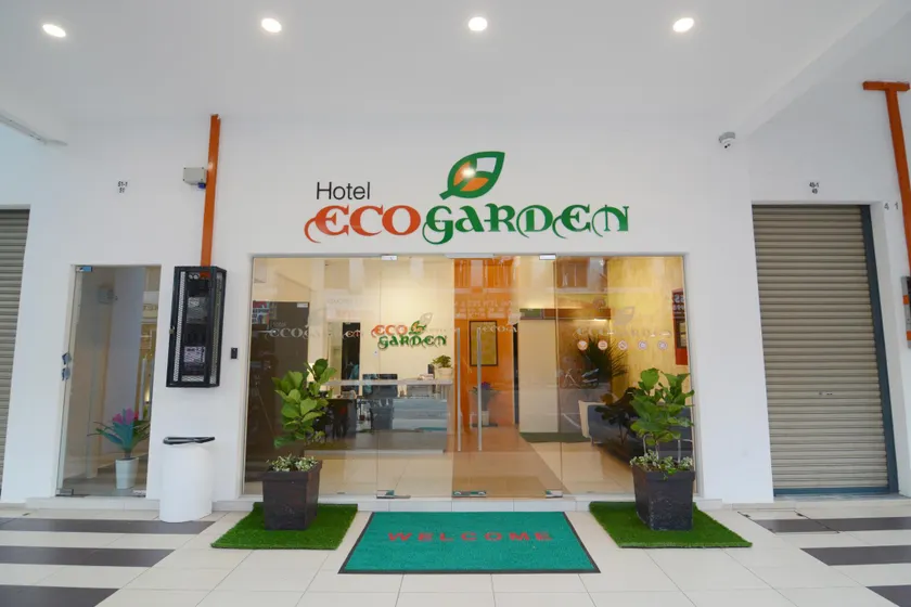 Eco Garden Hotel - Image 1