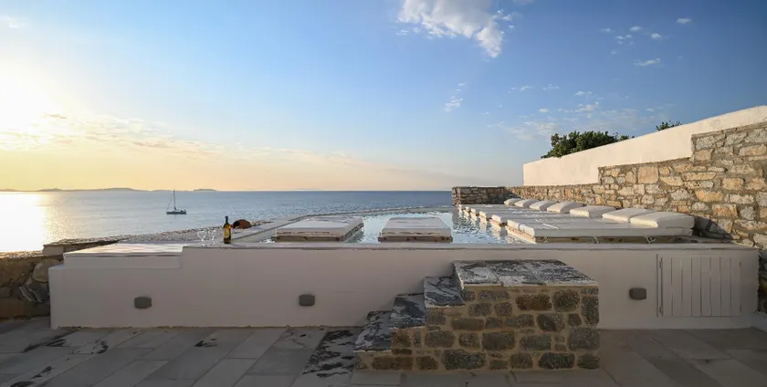 Iliada Suites - Image 1