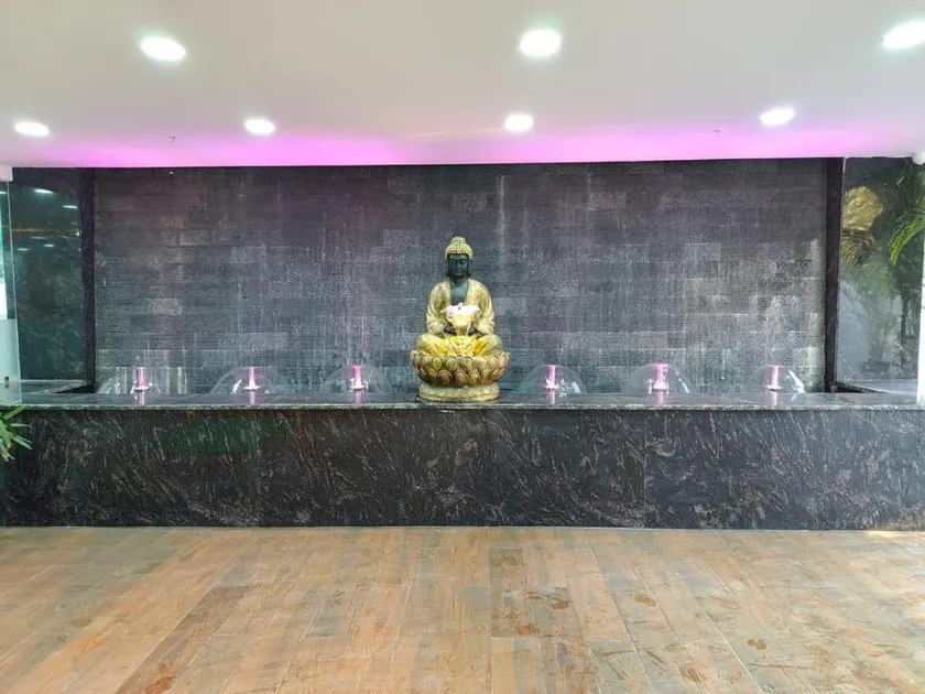 Aeraki Hotels DLF Phase 3 - Image 1