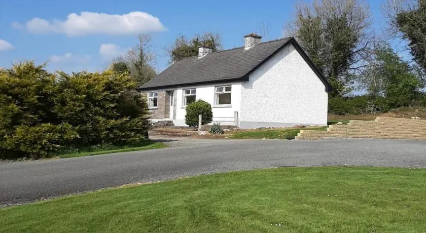 Innishmore Island Farmhouse - Image 1