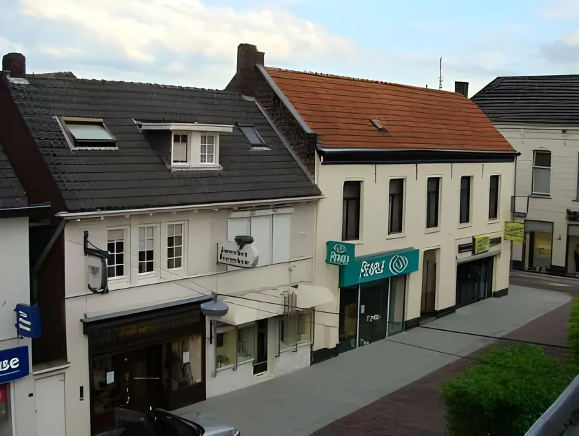 Square Boutique Hotel & Brasserie - Image 1