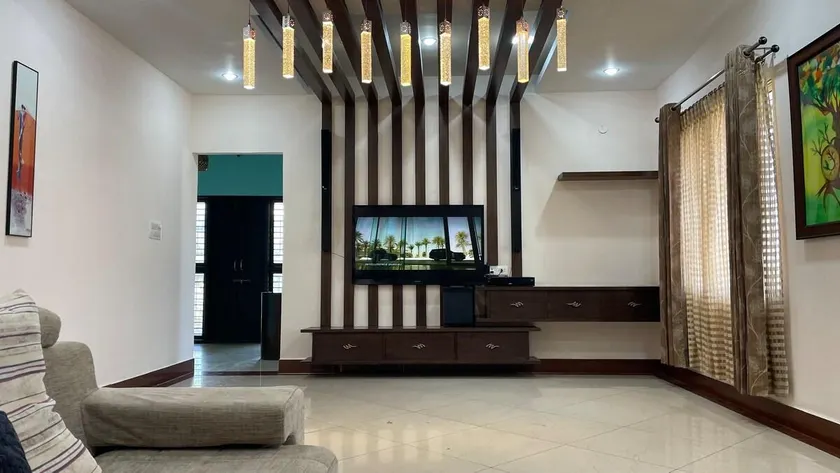 Aesthetic, beautiful & Furnished - Image 1