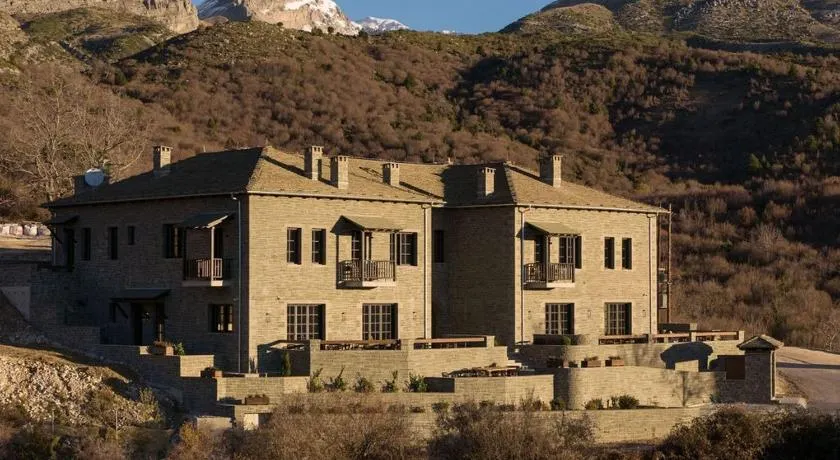 Oreno Mountain Retreat Hotel - Image 1