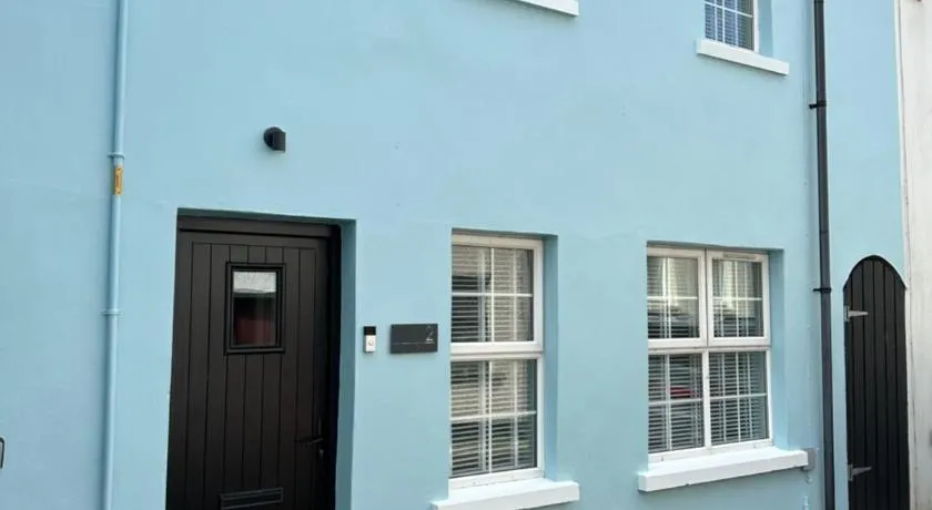 2 hunters lane Donaghadee - Image 1