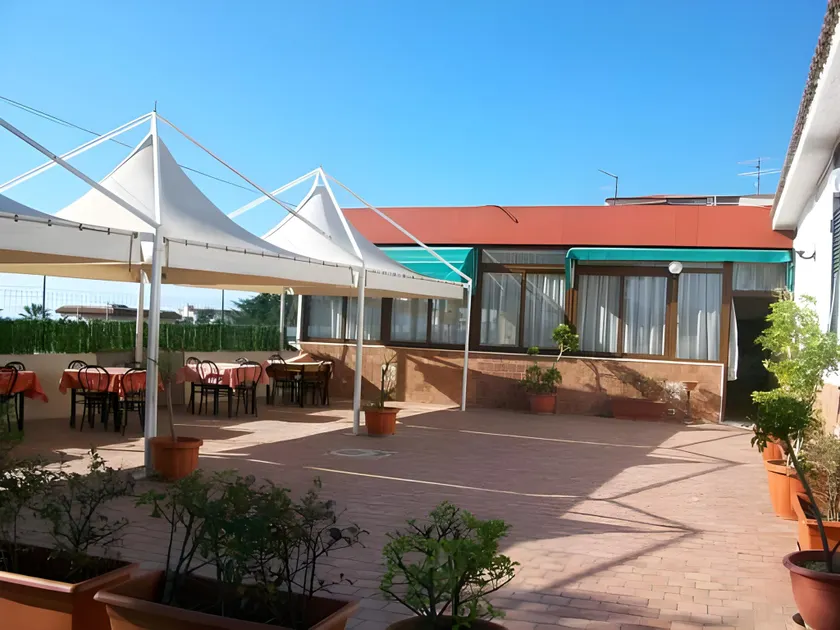 Hotel Il Quadrifoglio - Image 1