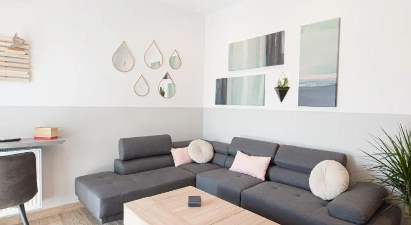 Kanela Apartment - Hellenic Apartments Avlona - Image 1