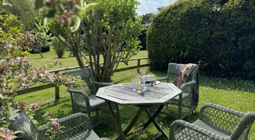 Primrose Cottage - South facing cottage in the heart of Dittisham - Image 1